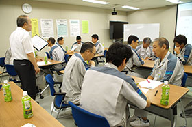 Norovirus countermeasure workshop at dormitory (January 2018, Shin-Etsu Chemical Gunma Complex)