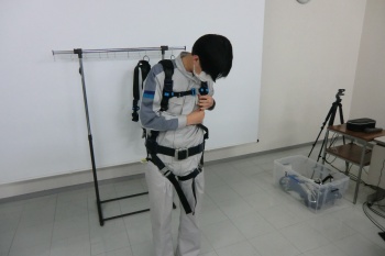 Education on full harness type fall arrest equipment(April 2022, Shin-Etsu Chemical Kashima plant)