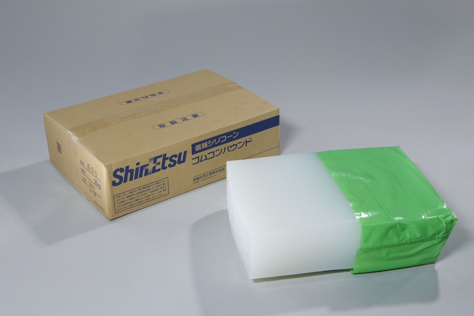 Shin-Etsu Silicone : What is silicone? : What is silicone made of?