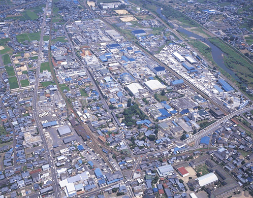 写真:上空から撮影した武生工場